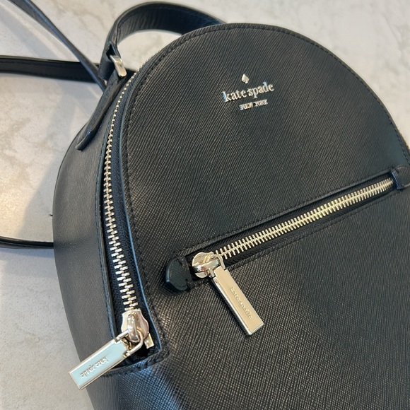 Kate Spade Black Perry Leather Backpack Gold Hardware Pockets - Picture 7 of 15